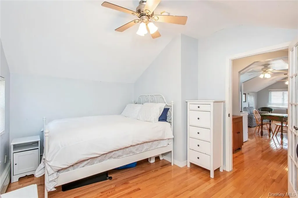 25 B Edgewater Park Bronx NY 10465