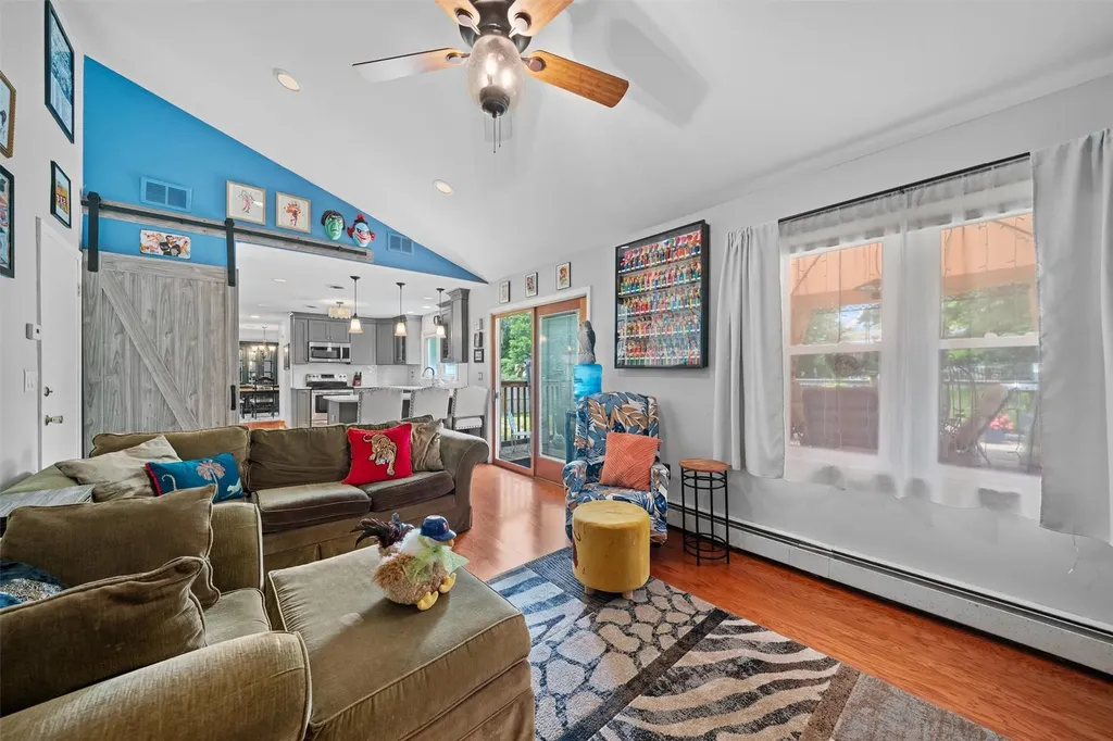 100 Shelly Court Cornwall NY 12518