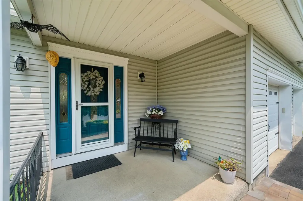100 Shelly Court Cornwall NY 12518