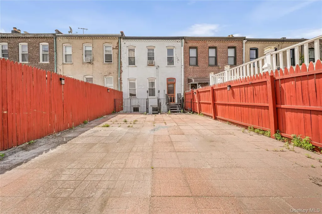 129 Beadel Street Brooklyn NY 11222