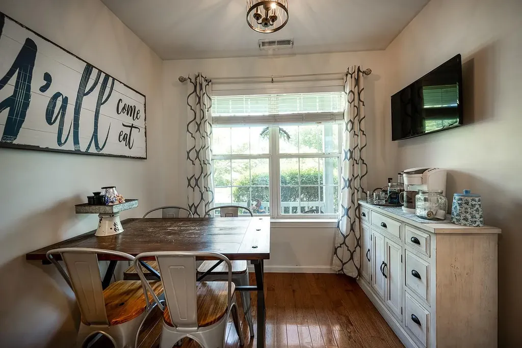 3 Bridgewater Way Poughkeepsie NY 12601