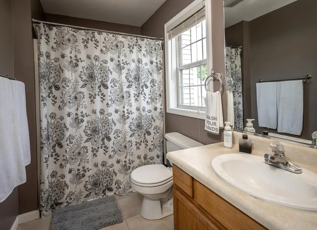 3 Bridgewater Way Poughkeepsie NY 12601