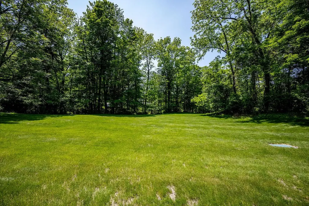 3 Bridgewater Way Poughkeepsie NY 12601