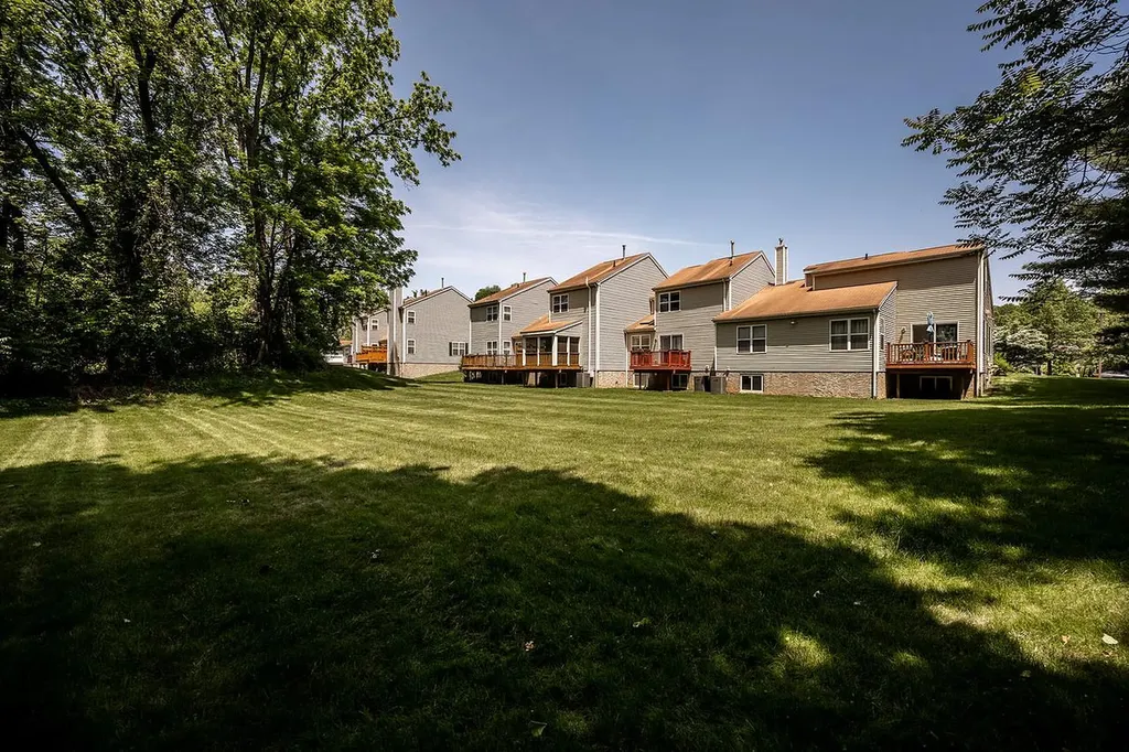 3 Bridgewater Way Poughkeepsie NY 12601