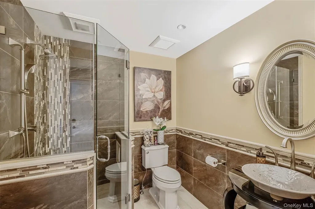 43 Casey Lane Mount Sinai NY 11766