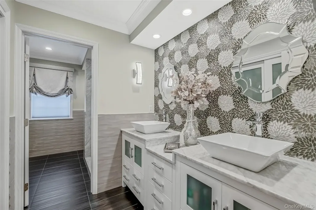 43 Casey Lane Mount Sinai NY 11766