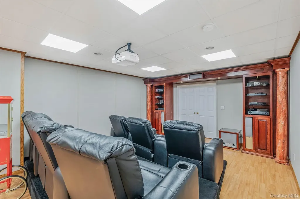 43 Casey Lane Mount Sinai NY 11766