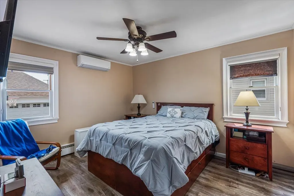 38 Leaman Place Lynbrook NY 11563