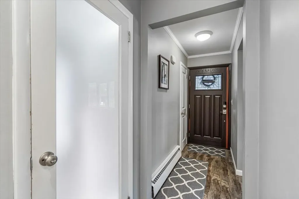 38 Leaman Place Lynbrook NY 11563