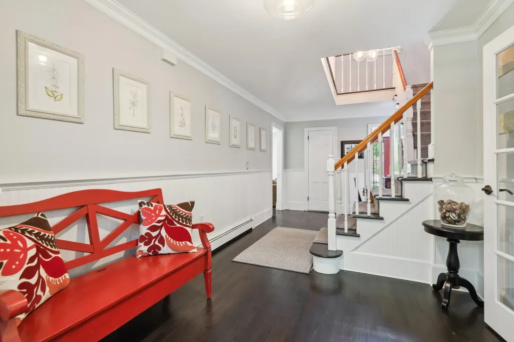1 Highwoods Road Saint James NY 11780