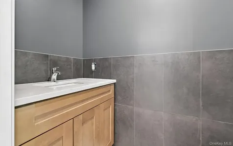 1108 Washington Place Baldwin Harbor NY 11510