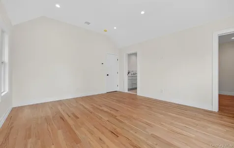 1108 Washington Place Baldwin Harbor NY 11510