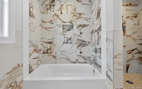 1108 Washington Place Baldwin Harbor NY 11510