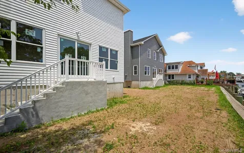 1108 Washington Place Baldwin Harbor NY 11510
