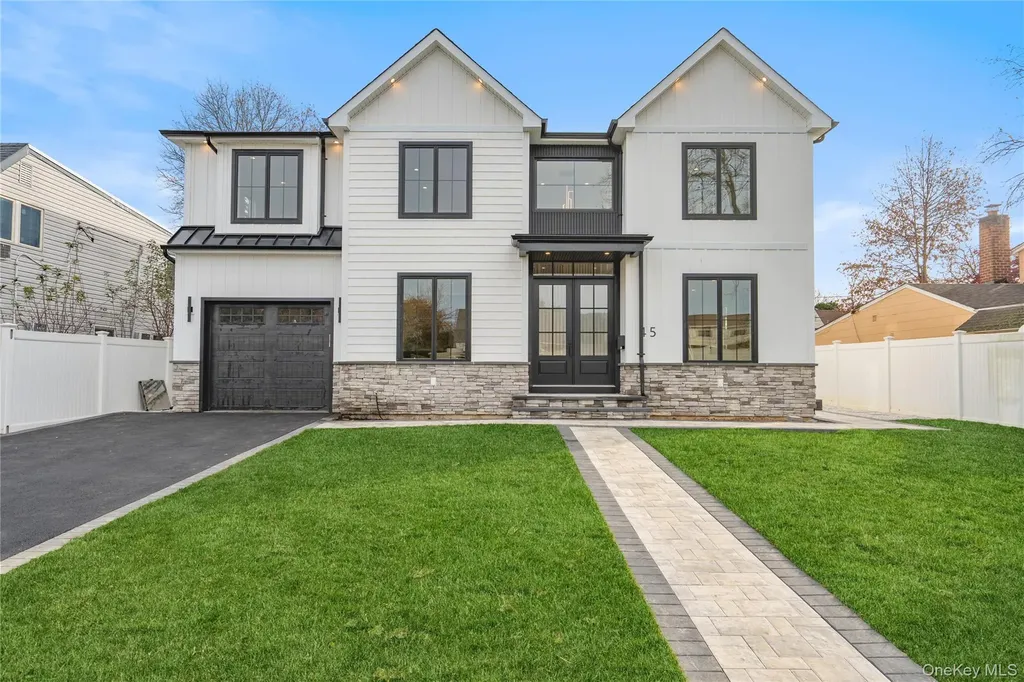 45 Mist Lane Westbury NY 11590