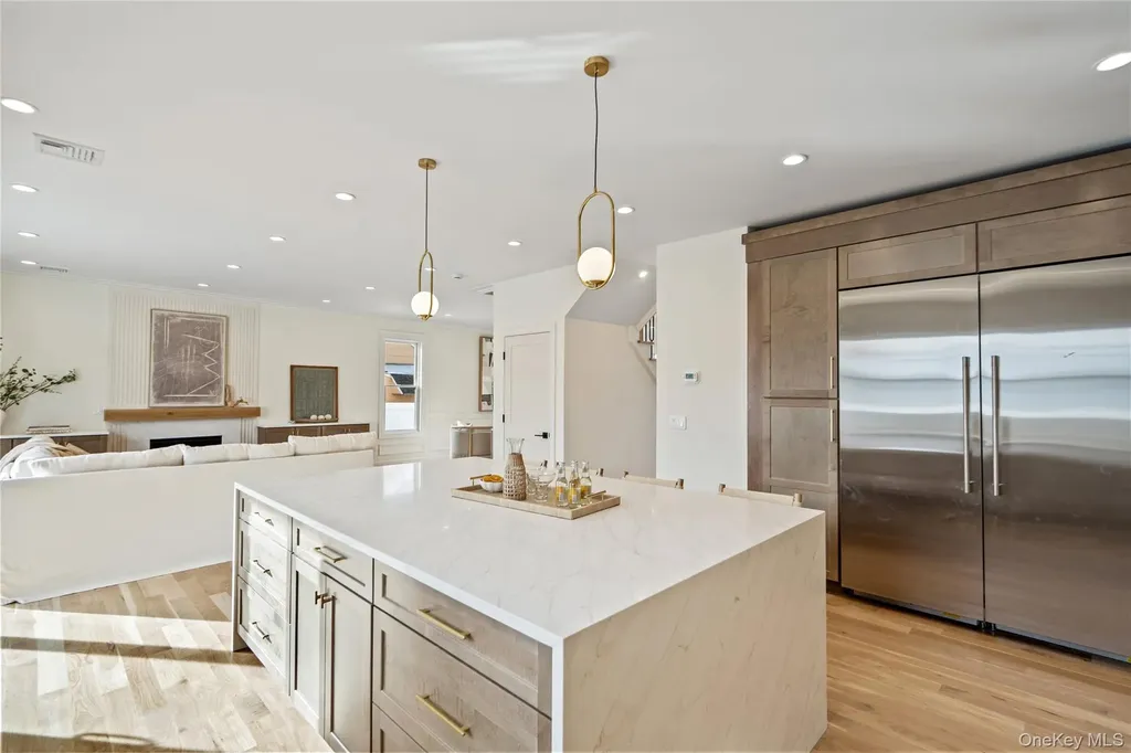 45 Mist Lane Westbury NY 11590