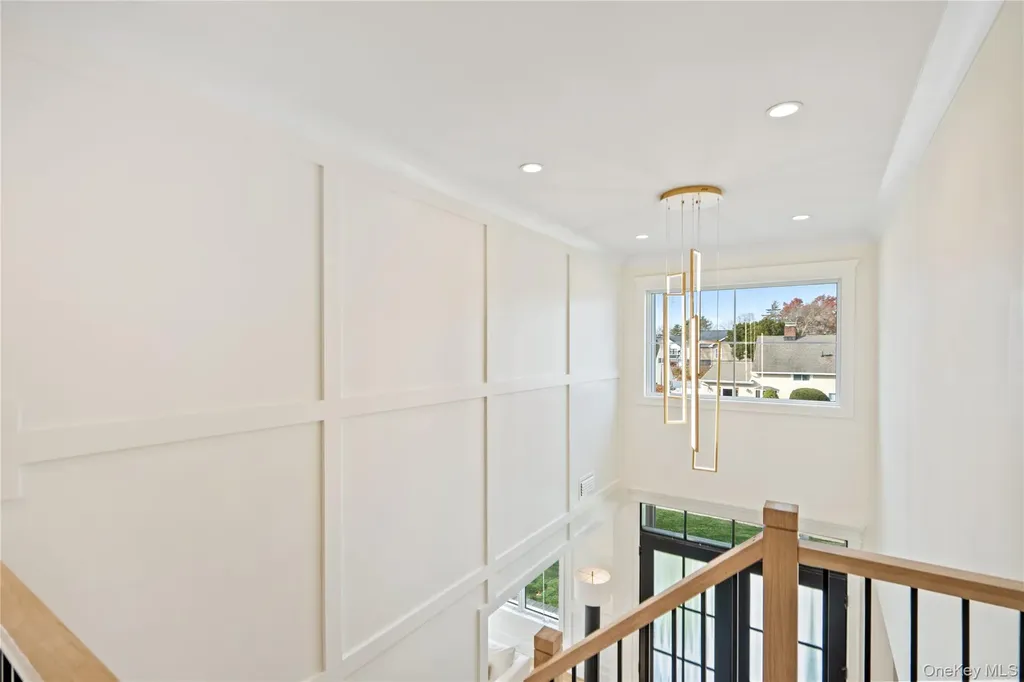 45 Mist Lane Westbury NY 11590