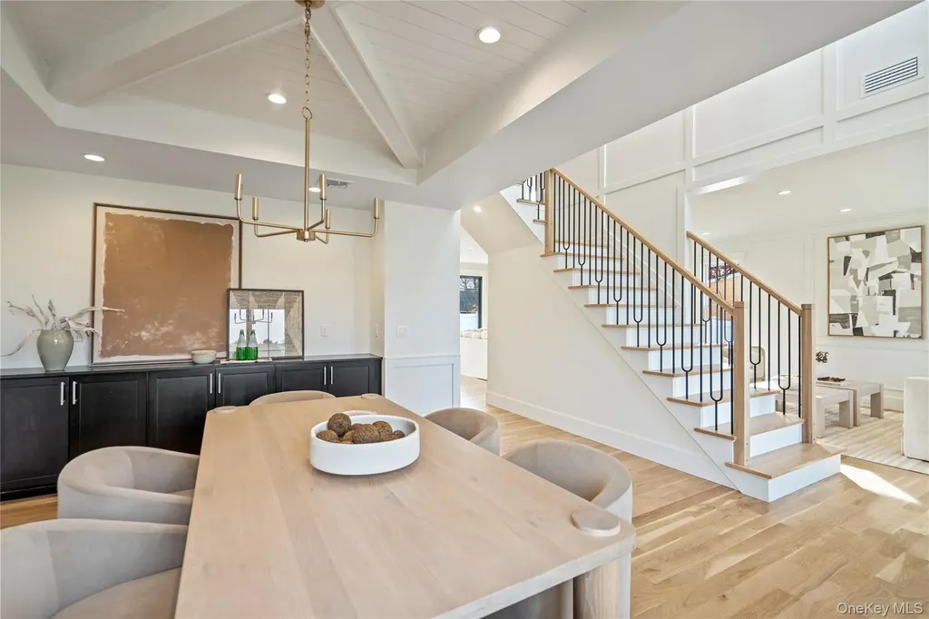 45 Mist Lane Westbury NY 11590