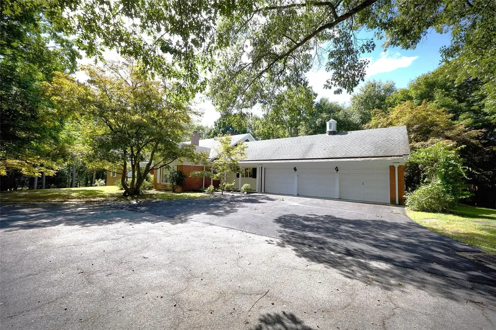 94 Cedar Avenue Poughkeepsie NY 12603