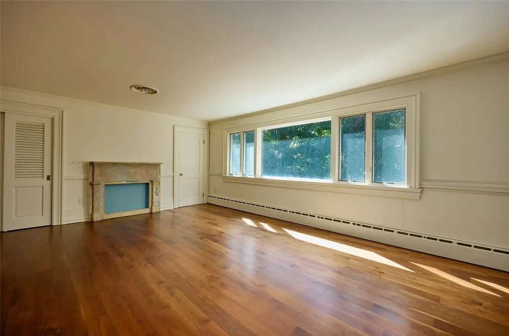 94 Cedar Avenue Poughkeepsie NY 12603