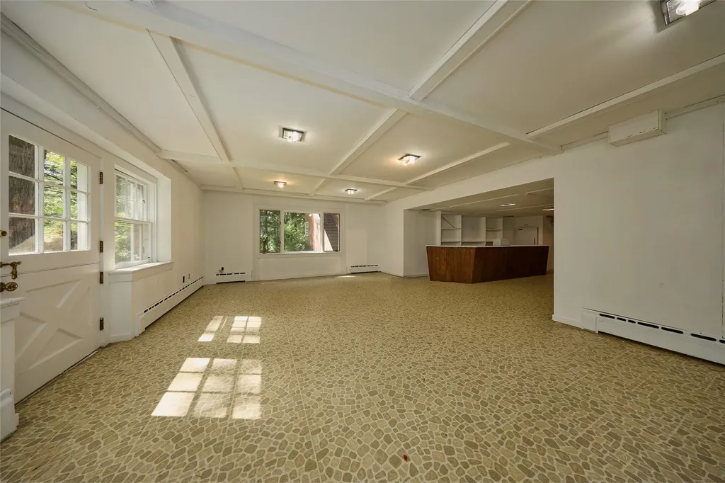 94 Cedar Avenue Poughkeepsie NY 12603