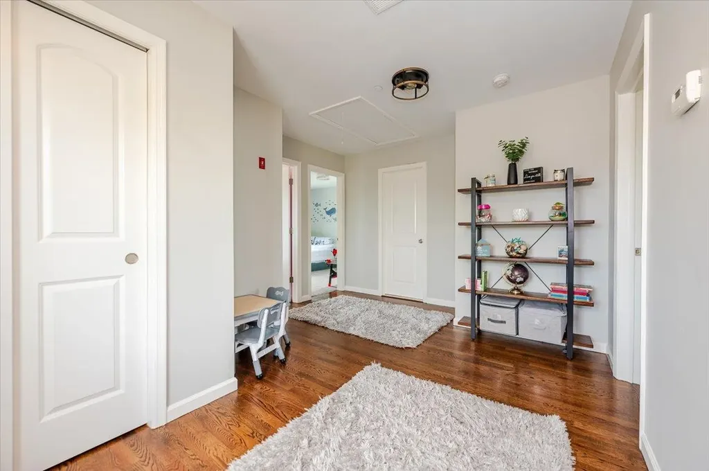 360 E Hudson Street Long Beach NY 11561
