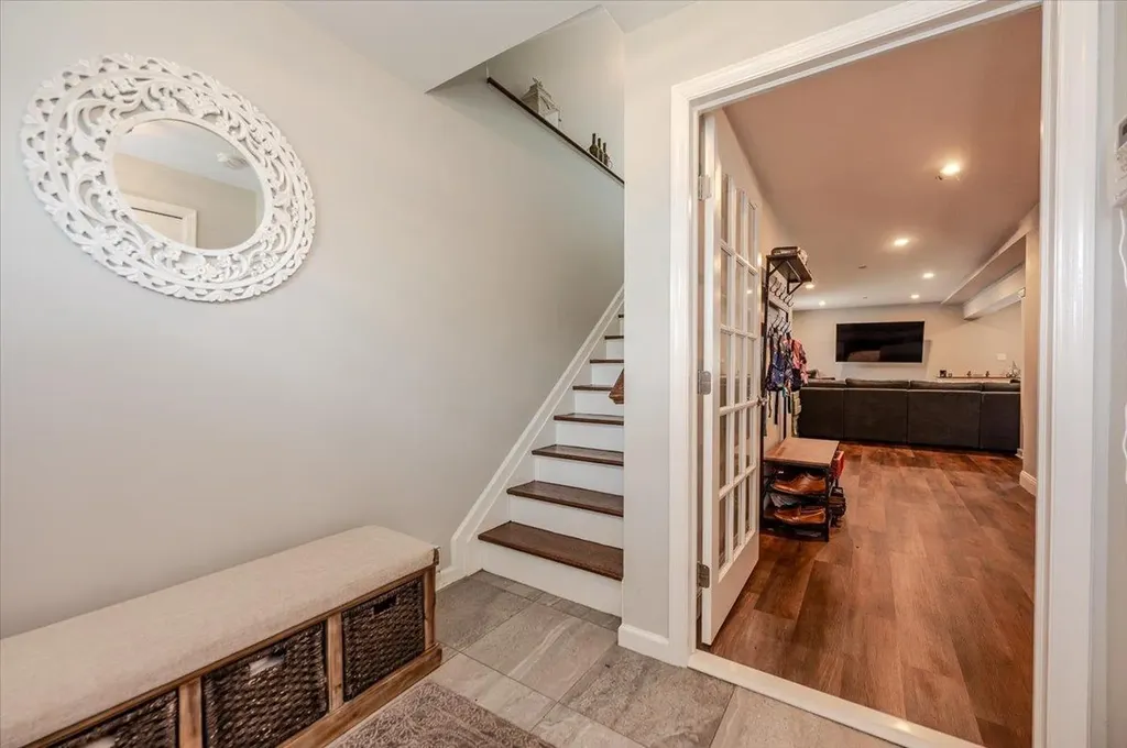 360 E Hudson Street Long Beach NY 11561