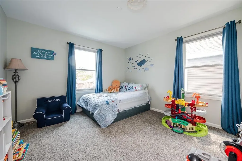 360 E Hudson Street Long Beach NY 11561