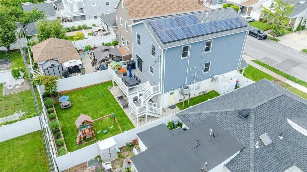 360 E Hudson Street Long Beach NY 11561