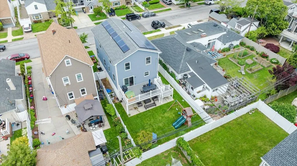 360 E Hudson Street Long Beach NY 11561