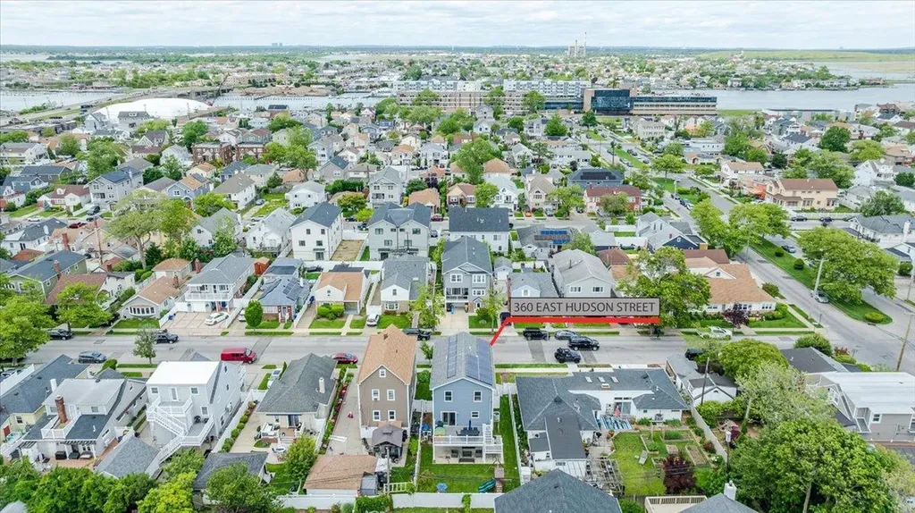 360 E Hudson Street Long Beach NY 11561