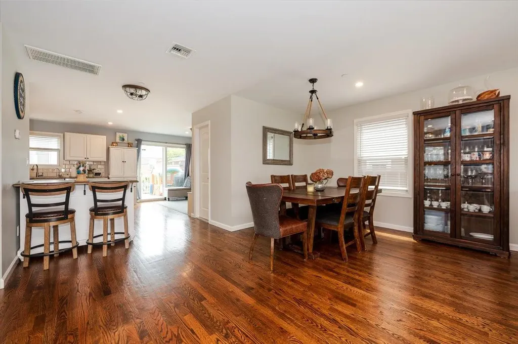 360 E Hudson Street Long Beach NY 11561