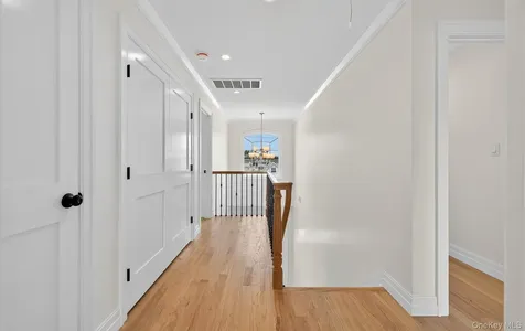 1116 Washington Place Baldwin Harbor NY 11510