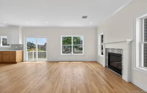 1116 Washington Place Baldwin Harbor NY 11510