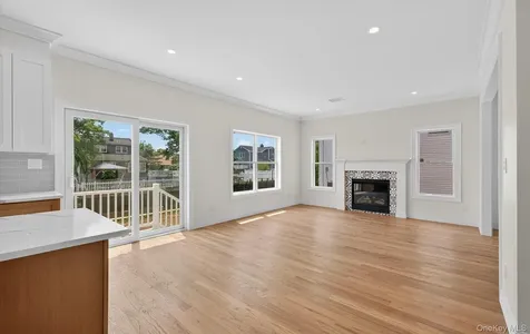 1116 Washington Place Baldwin Harbor NY 11510