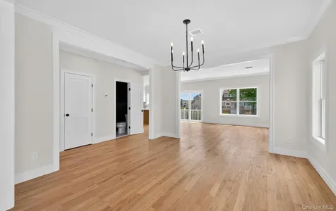 1116 Washington Place Baldwin Harbor NY 11510