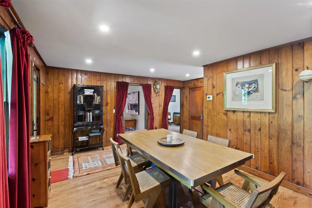 30 Lake Drive Holmes NY 12531