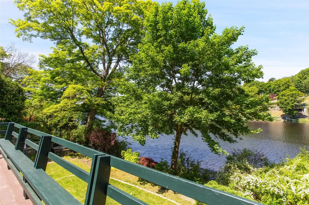 30 Lake Drive Holmes NY 12531