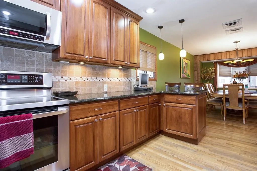 3316 Yost Boulevard Oceanside NY 11572