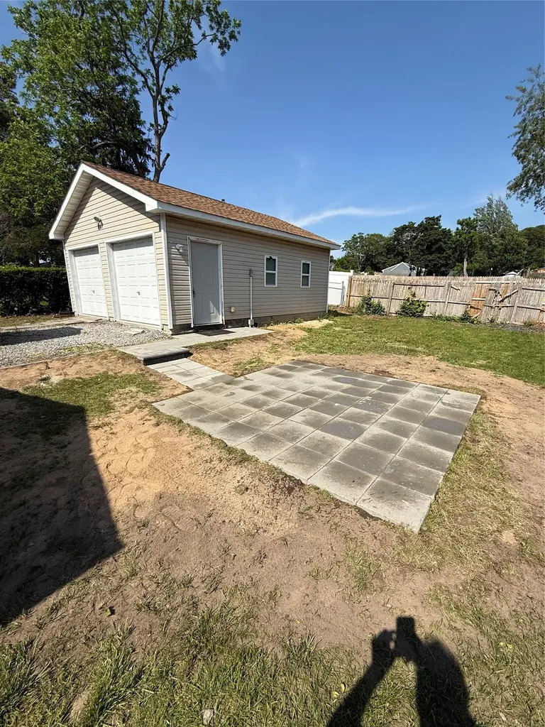 27 Adirondack Drive Selden NY 11784