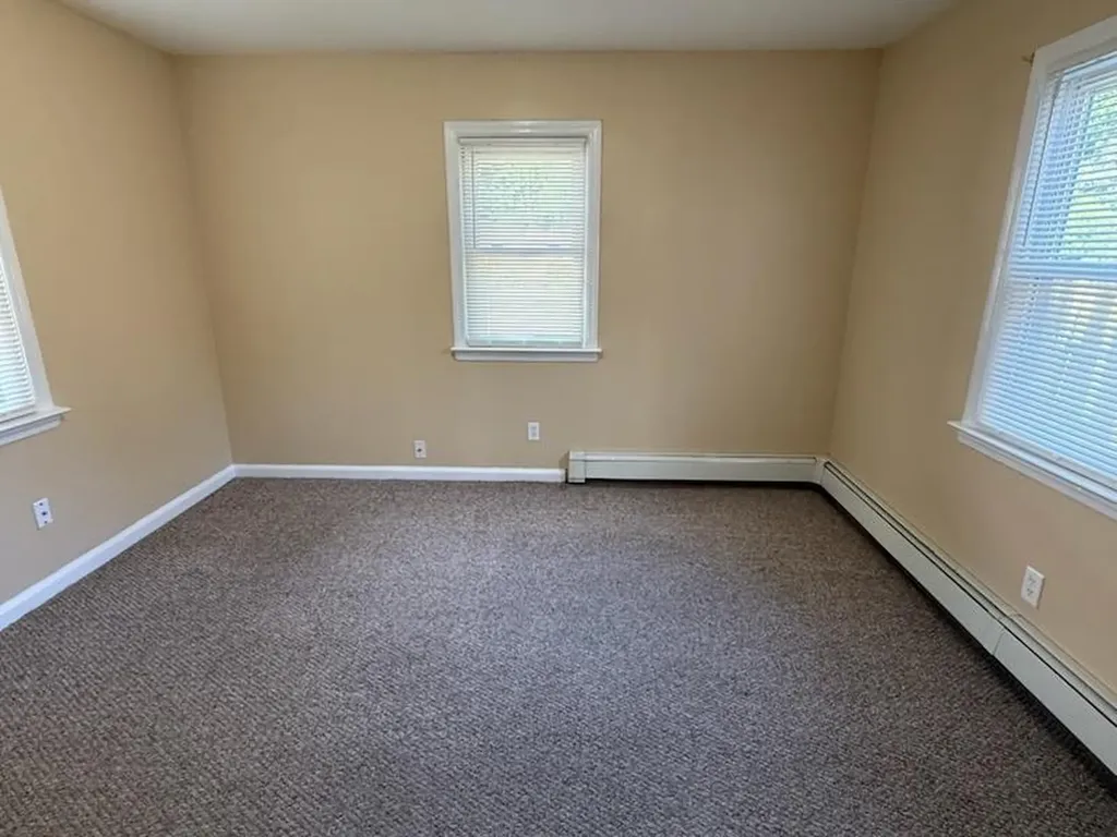 27 Adirondack Drive Selden NY 11784