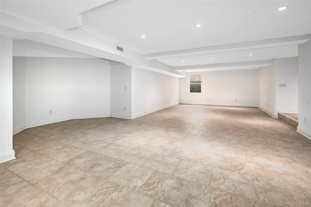 8 Walden Lane Rye NY 10580