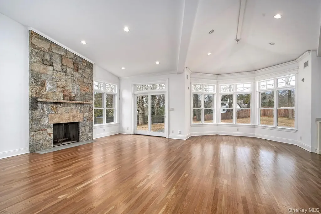 8 Walden Lane Rye NY 10580