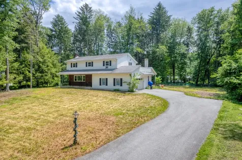 22 Robert Drive Hyde Park NY 12538