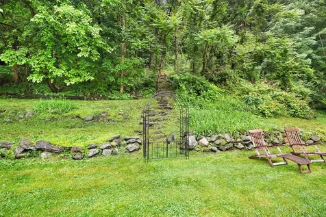 55 Meadow Lane Katonah NY 10536