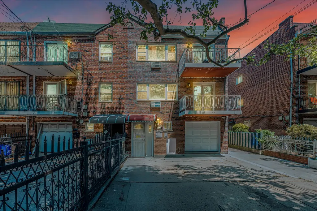 567 E 80th Street Brooklyn NY 11236