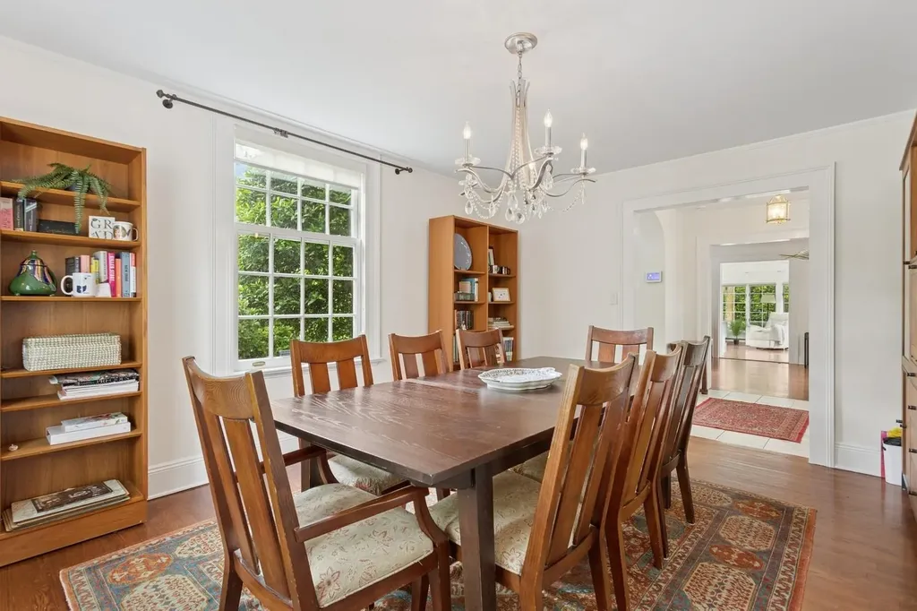 21 Hemlock Road Bronxville NY 10708