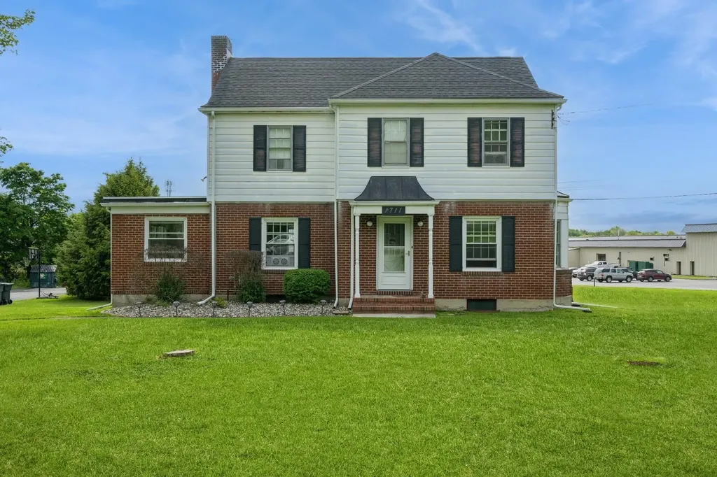 1711 State Route 17a Florida NY 10921