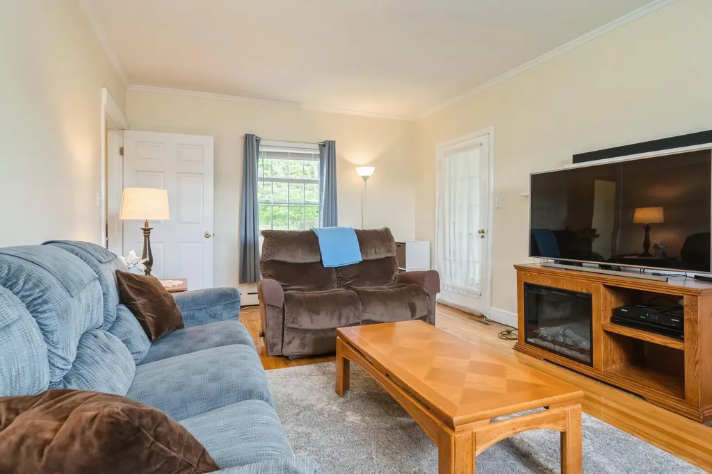1711 State Route 17a Florida NY 10921