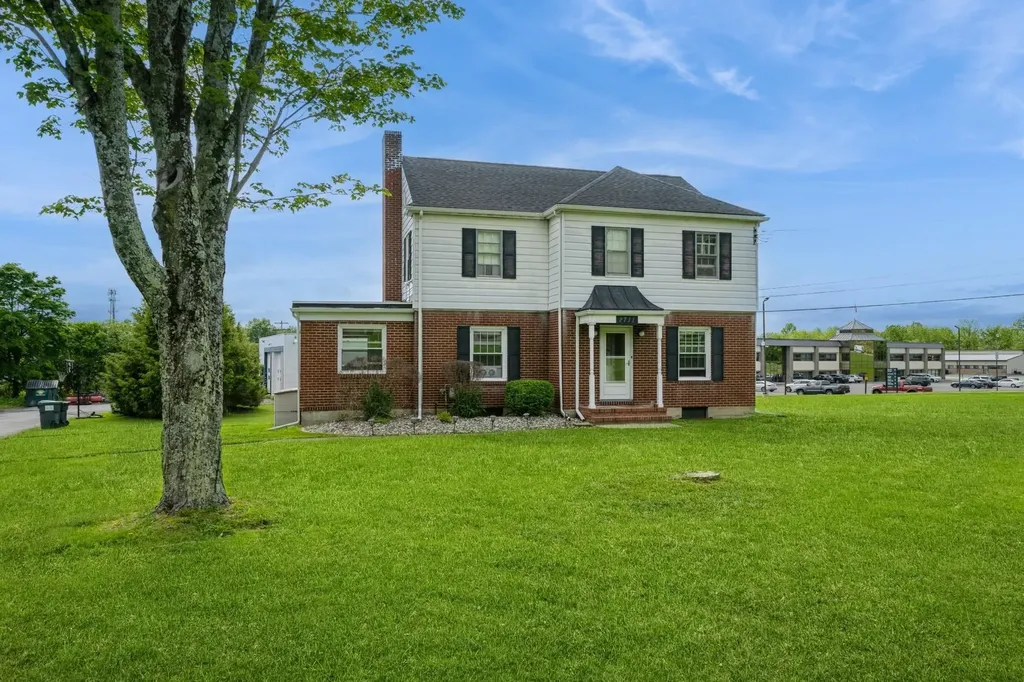 1711 State Route 17a Florida NY 10921
